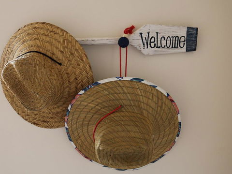 Ocean Views' 4 Ocean Street - Air Conditioned Luxury With Beautiful Ocean Views - Hotel Accommodation 1