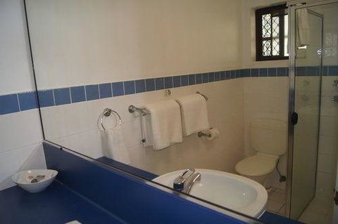 Old Maitland Inn - Hotel Accommodation 2