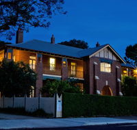 Old Parkes Convent - Hotel Accommodation