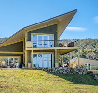 On the Huon River - Hotel Accommodation