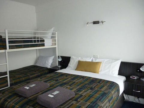 Otway Gate Motel - Hotel Accommodation 2