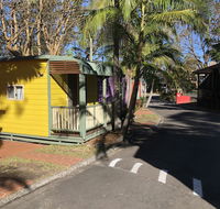 Palm Beach Caravan Park - Hotel Accommodation