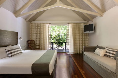 Palm Bungalows - Hotel Accommodation 1