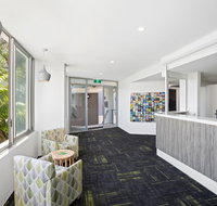 Palm Court Motor Inn - Hotel Accommodation