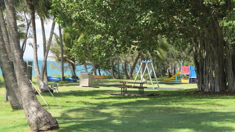 Paradise Apartments Unit 4 - Hotel Accommodation 1