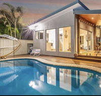 Paradise on the Peninsula - Hotel Accommodation