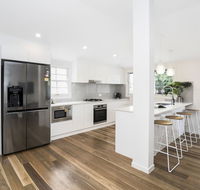 Park Avenue Terrace House Sleeps 9 - Hotel Accommodation