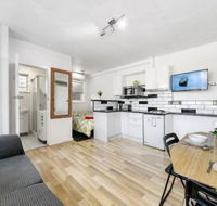 Park St Walk to the Beach - Hotel Accommodation