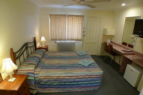 Parkhaven Motel - Hotel Accommodation 2