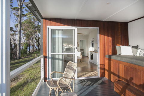 Pebbly Beach Escape - Hotel Accommodation 3