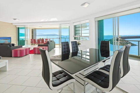 Peninsula Airlie Beach - Hotel Accommodation 2