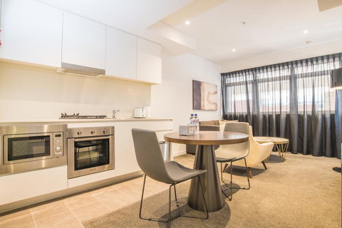 Perfect Location 1bed Apt @Silkari Suite Chatswood - Hotel Accommodation 1