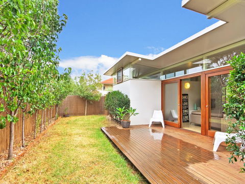 Perla Del Mare - Hotel Accommodation 0