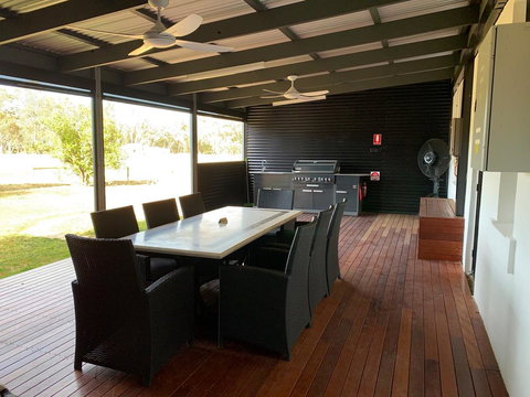 Perricoota Station - Hotel Accommodation 2