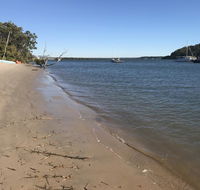 Pet Friendly Waterfront Holiday House on Peacefull Island with Bikes and Kayaks - Hotel Accommodation