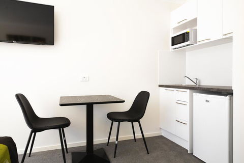 Petrie Mill Motel - Hotel Accommodation 3