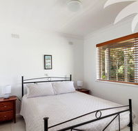 Picture perfect Lizzie Palms 2 - Hotel Accommodation