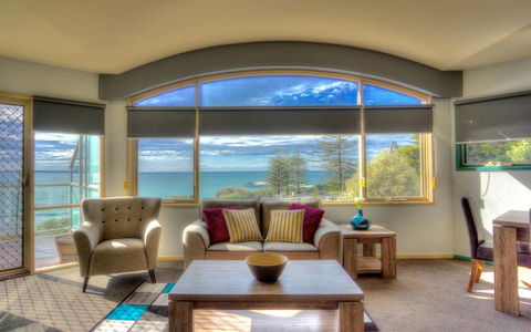 Pierview Apartments - Hotel Accommodation 1