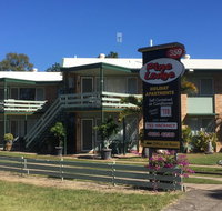 Pine Lodge - Hotel Accommodation