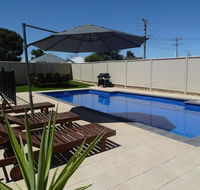 Ploughmans Motor Inn - Hotel Accommodation