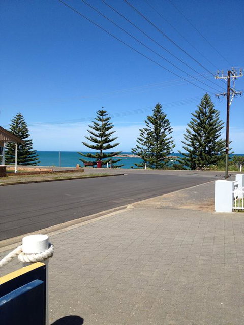 Port Elliot Beachcomber - Hotel Accommodation 3