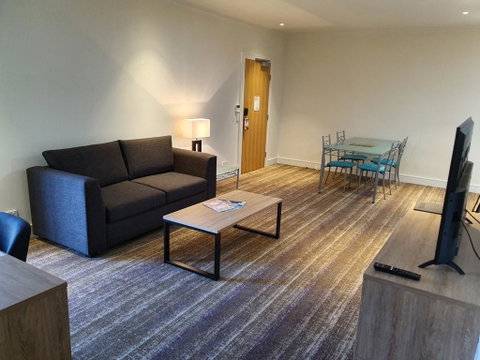 Porter's Plainland Hotel - Hotel Accommodation 2