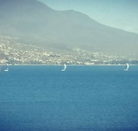 POSH Port Out Starboard Home - Hotel Accommodation