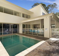 Prestigious House in Little Cove - 4 Baywoods - Hotel Accommodation