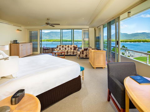 Pullman Reef Hotel Casino - Hotel Accommodation 2