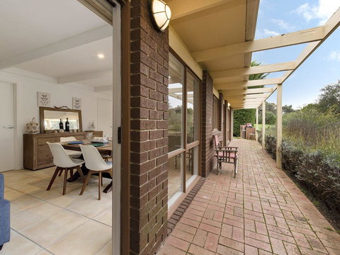 Quarterdeck - Hotel Accommodation 0