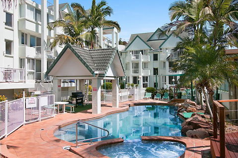 RAINBOW BAY 3 Bed Ocean Views & SPA On Roof Terrace - Hotel Accommodation 1