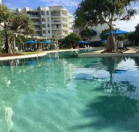 Ramada Resort Studio Split Queen Electric Adjustable Bed - Hotel Accommodation