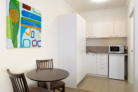 Redcliffe Motor Inn - Hotel Accommodation 3