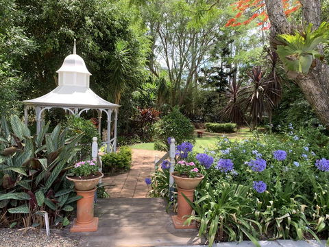 REED HOUSE At Maleny-The White Pavilion - Hotel Accommodation 1