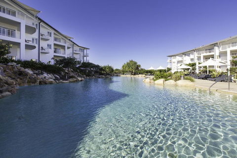 RESORT ON THE BEACH 1219/20 - Hotel Accommodation 0