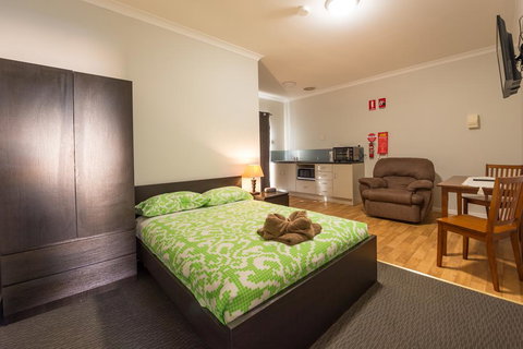 Rhodeside Lodge - Hotel Accommodation 0