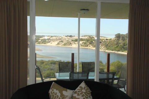 River Panorama Beach House - Hotel Accommodation 0