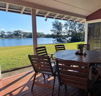 Riverfront Cottage in Booderee National Park at Christians Minde - Hotel Accommodation