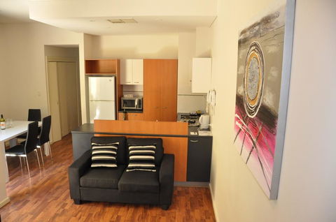 RNR Serviced Apartments Adelaide - Sturt St - Hotel Accommodation 2