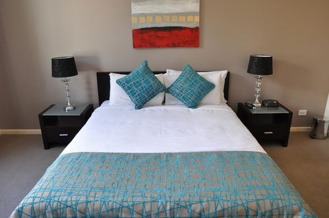 RNR Serviced Apartments Adelaide - Sturt St - Hotel Accommodation 0