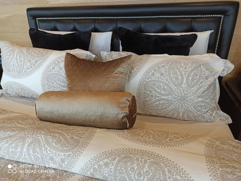 ROSA De PARIS - Hotel Accommodation 3
