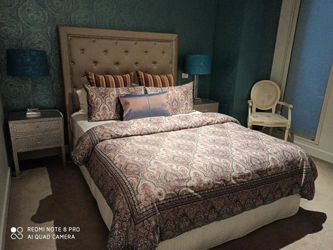 ROSA De PARIS - Hotel Accommodation 2