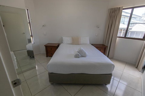 Rosslyn Bay Resort Yeppoon - Hotel Accommodation 2