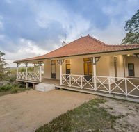 Royal National Park Cottages - Hotel Accommodation