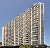 Royal Stays Apartments Melbourne - Docklands - Hotel Accommodation