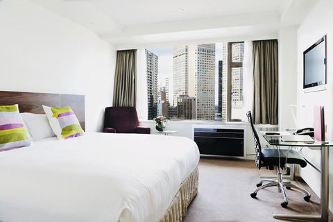 Rydges Melbourne - Hotel Accommodation 0