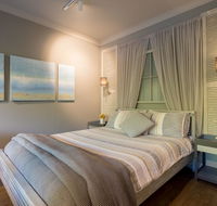 Sailaway Beach House - Hotel Accommodation