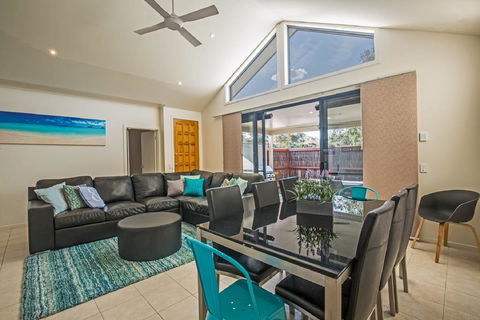 Sails On Chapel Cowes + WiFi - Hotel Accommodation 2