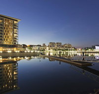 Saltwater Suites - 12  3 Bed Waterfront Apartments - Hotel Accommodation