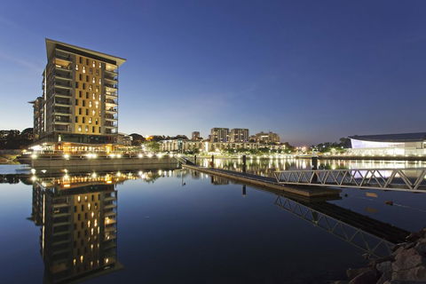 Saltwater Suites - 1,2 & 3 Bed Waterfront Apartments - Hotel Accommodation 0